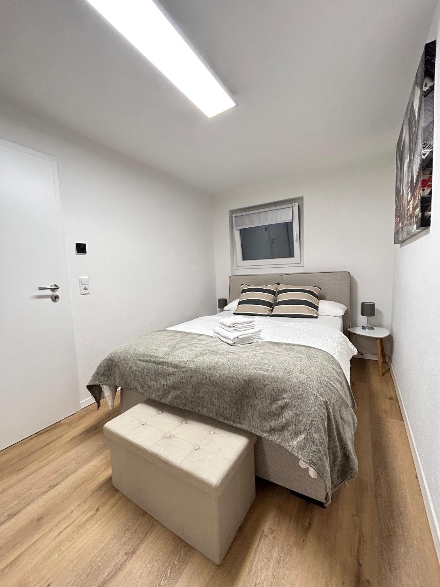 Souterrainwohnung - Remseck Am Neckar ภายนอก รูปภาพ